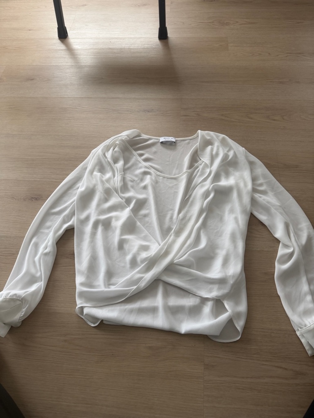 Bailey 44 White Twist-Front Long Sleeve Blouse